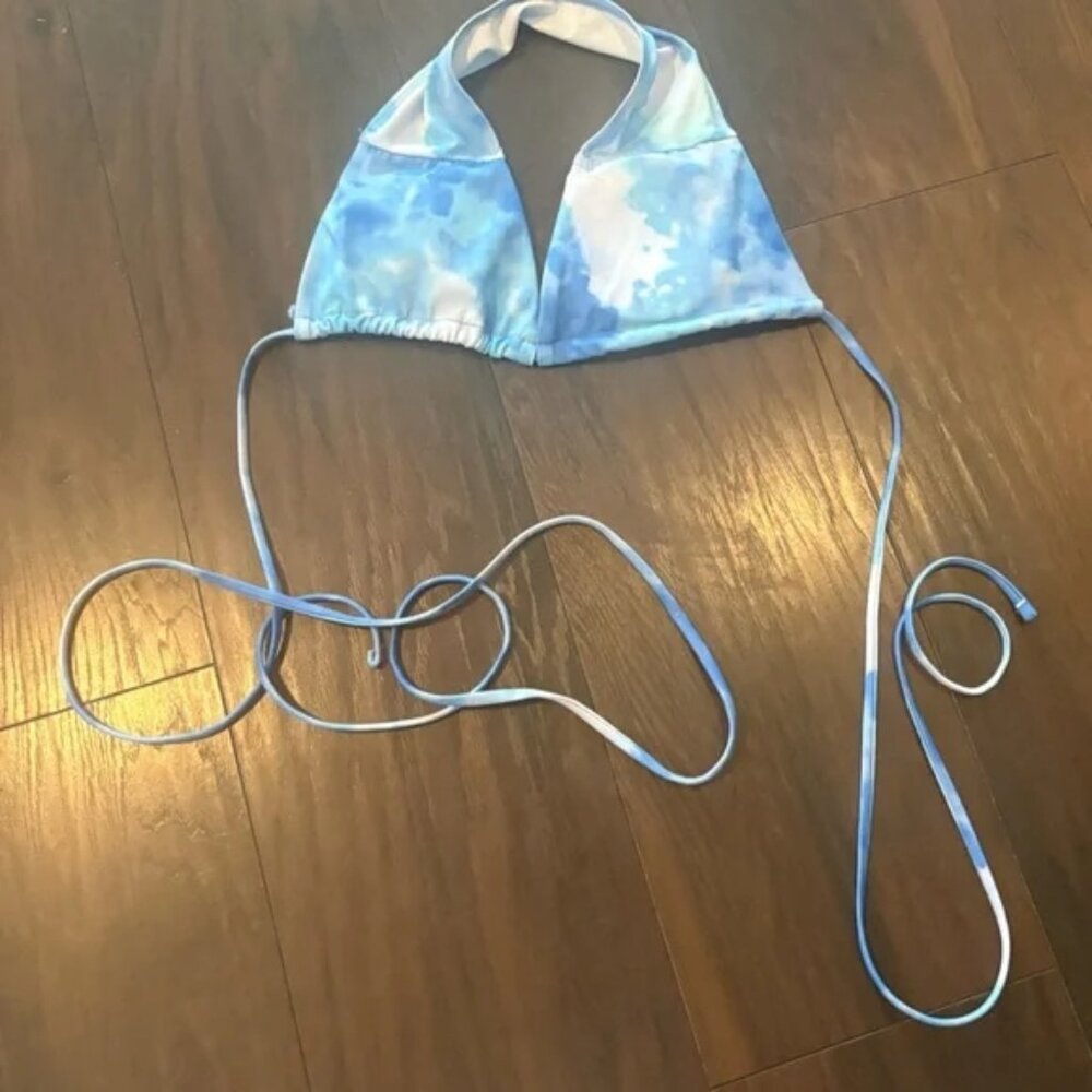 Blue Tie-Dye Sky Cloud Pattern Bikini Set With Me… - image 6